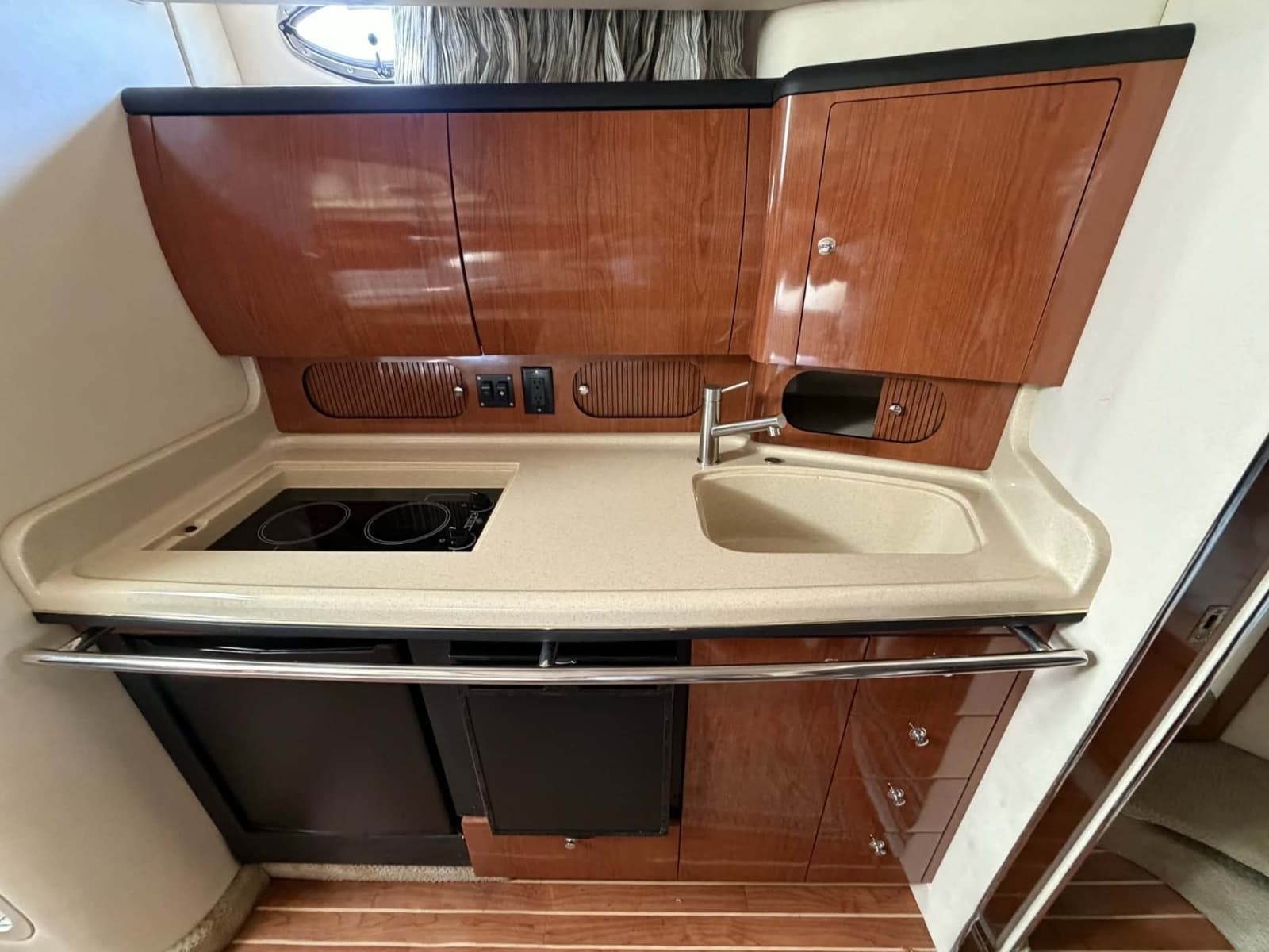 2002 Sea Ray 36 Sundancer