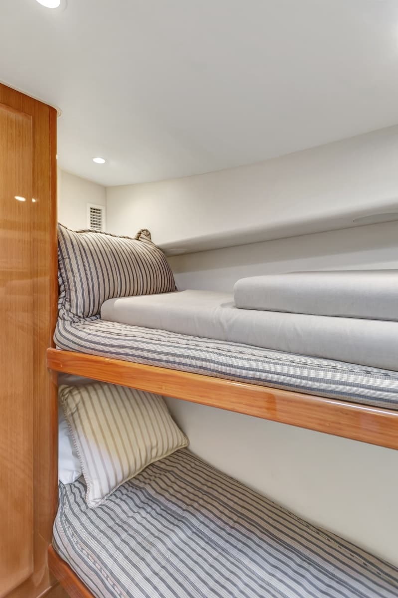 Viking 5- Lady S - Interior Stateroom