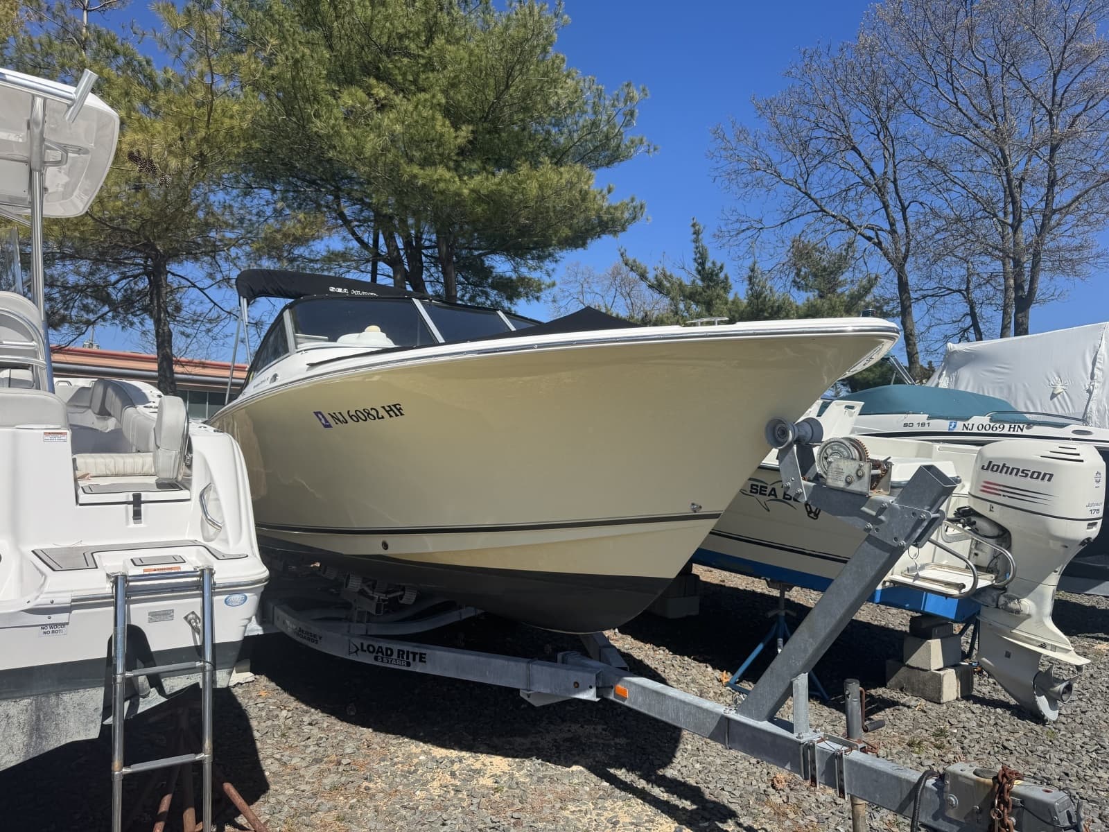 2013 Sea Hunt Escape 234 LE