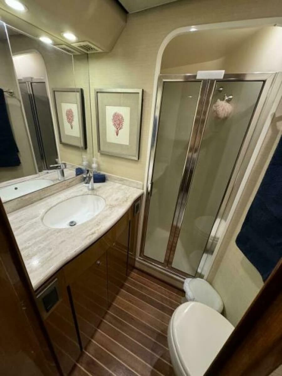 2003 Viking 48 Convertible