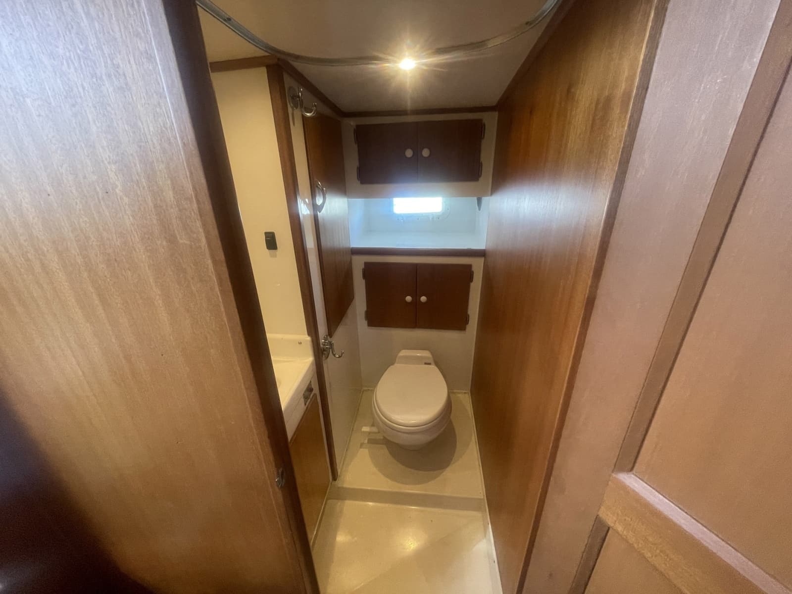 1968 Hatteras 34 Sportfisherman