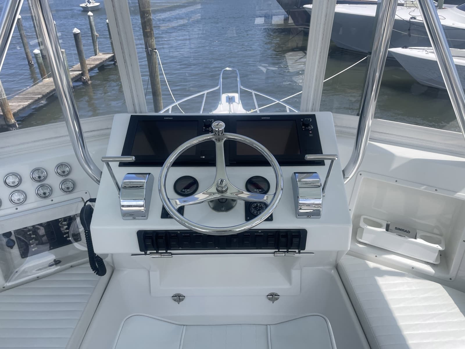 1968 Hatteras 34 Sportfisherman