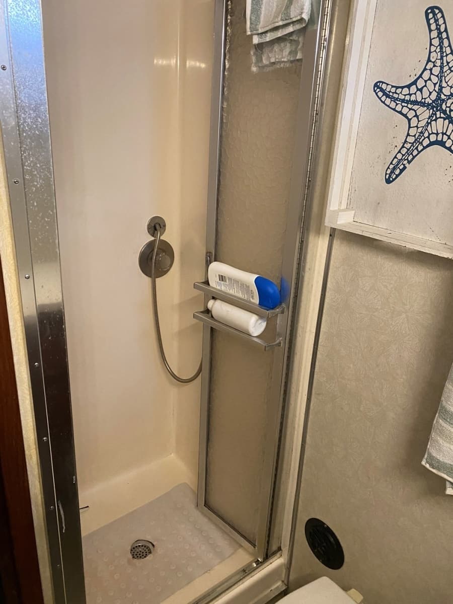 1972 Hatteras Double Cabin