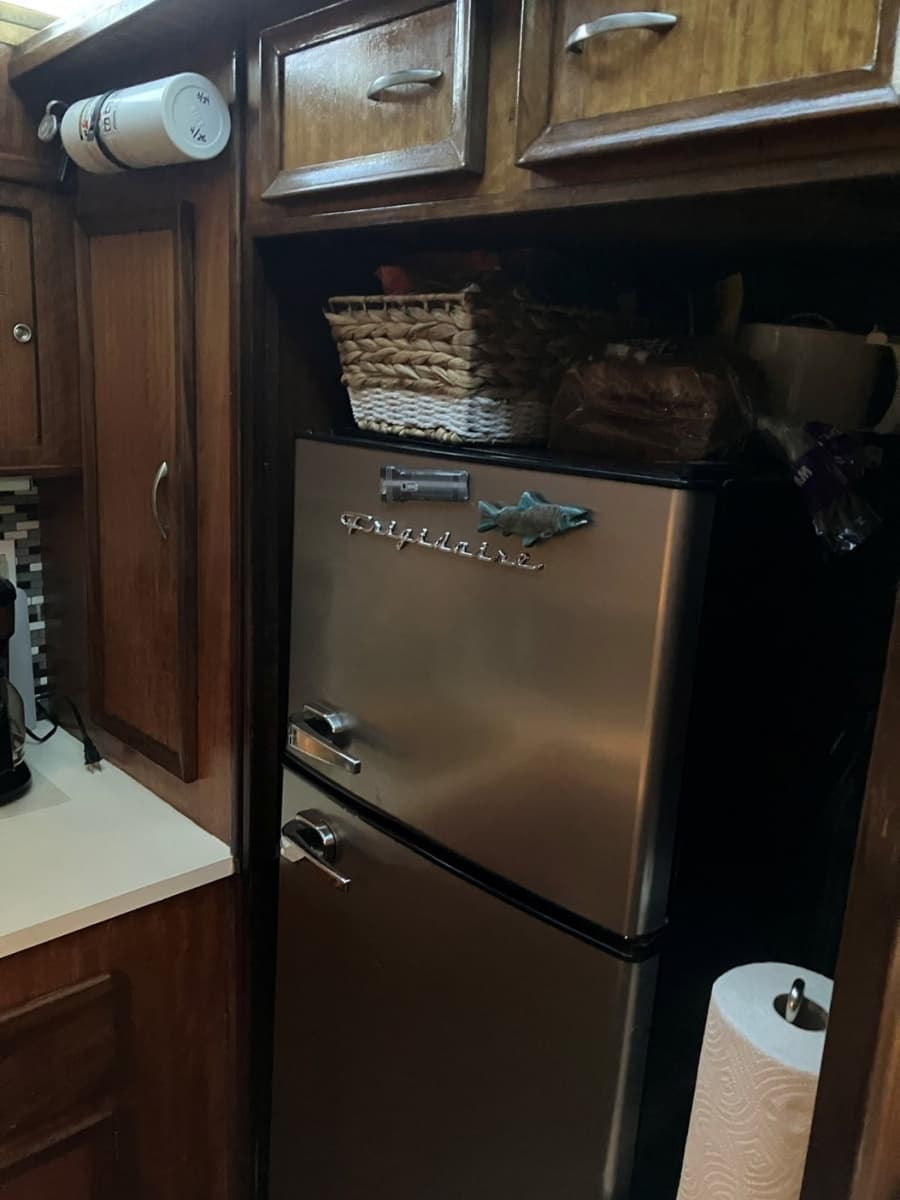 1972 Hatteras Double Cabin