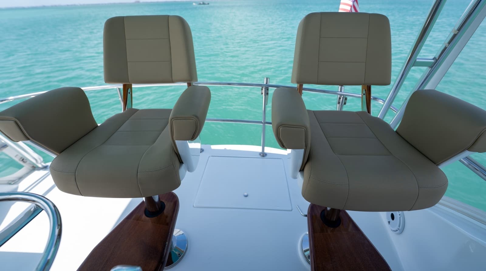 2000 Hatteras 50 Convertible