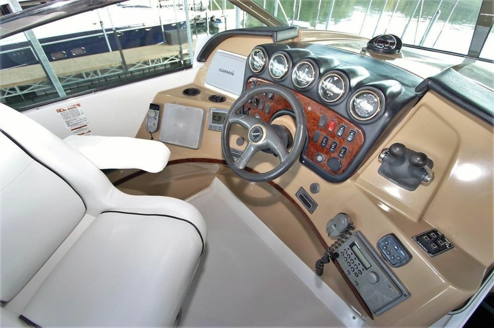 2001 Carver 570 Voyager Pilothouse