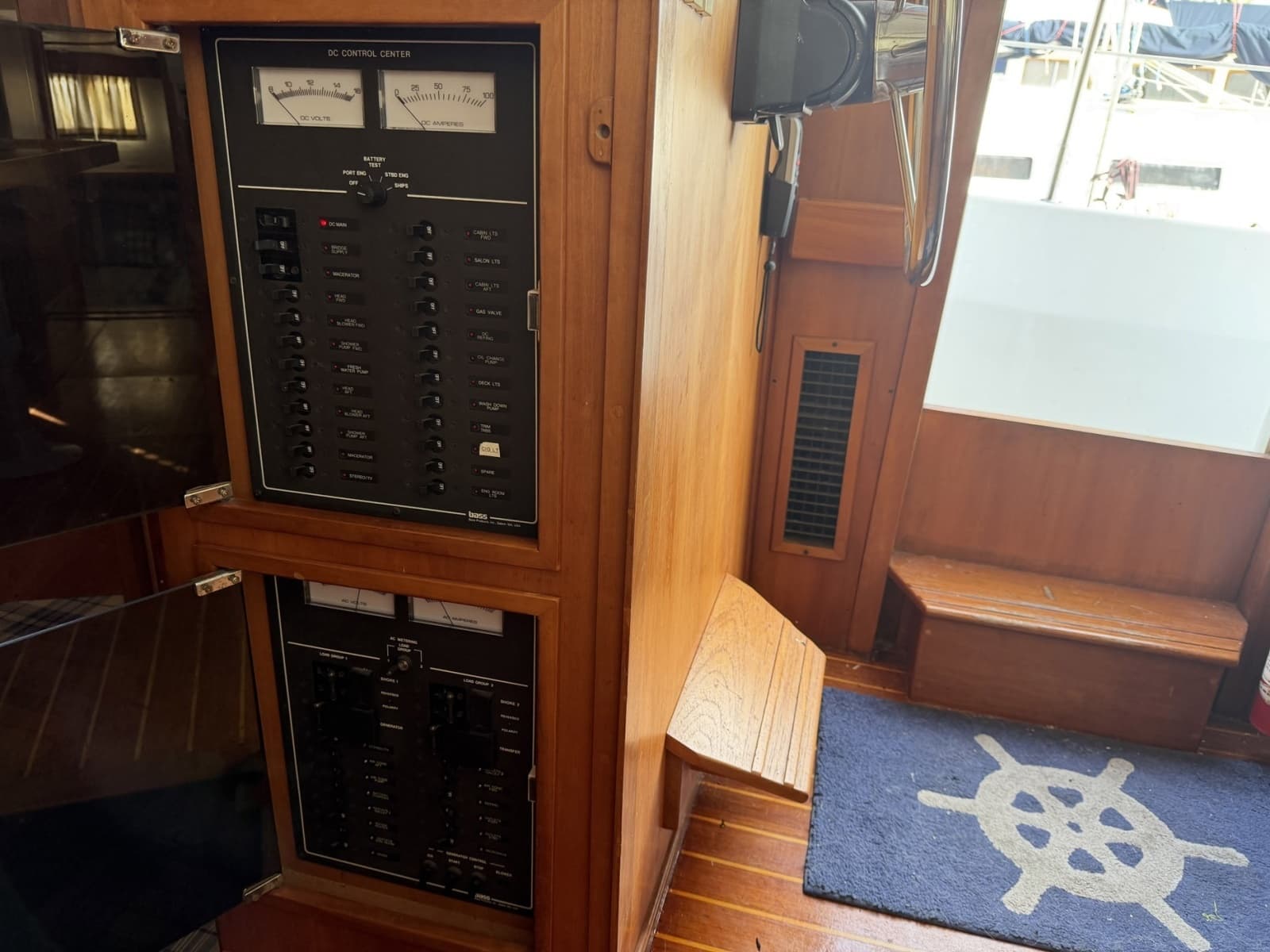 1997 Sabreline 36 Fast Trawler