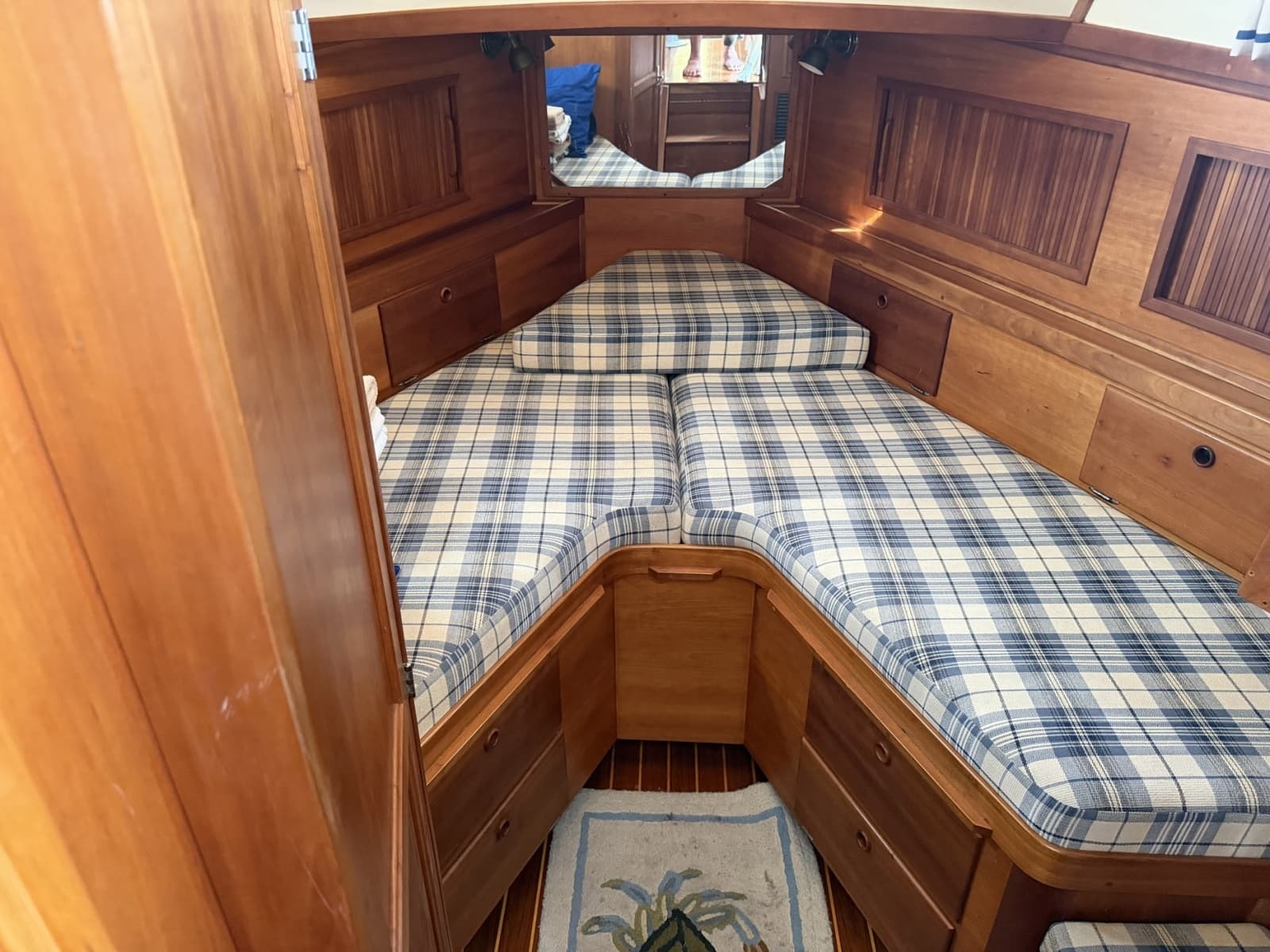 1997 Sabreline 36 Fast Trawler