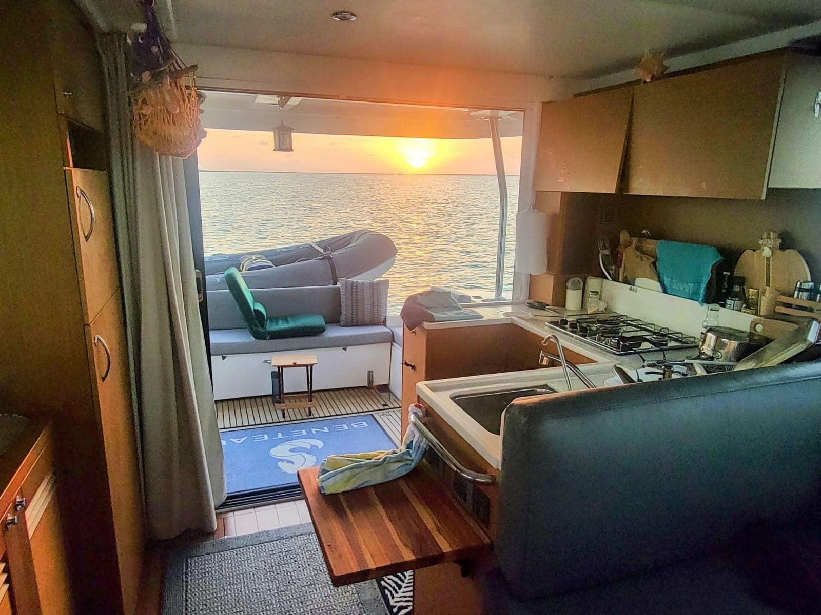 2022 Beneteau Swift Trawler 41 Fly