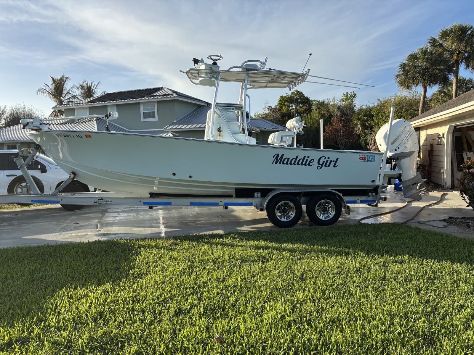 2022 Latitude Tournament Boats 25 Center Console