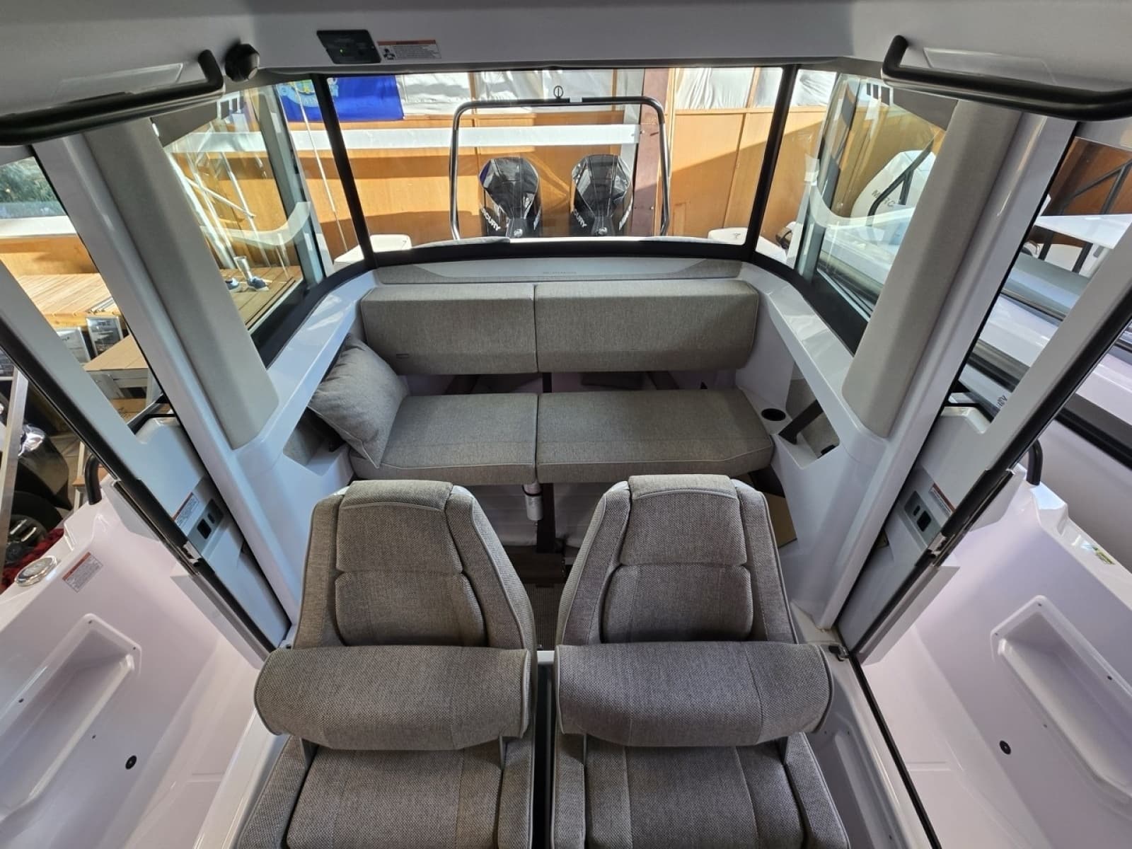 2026 Axopar Cross Cabin
