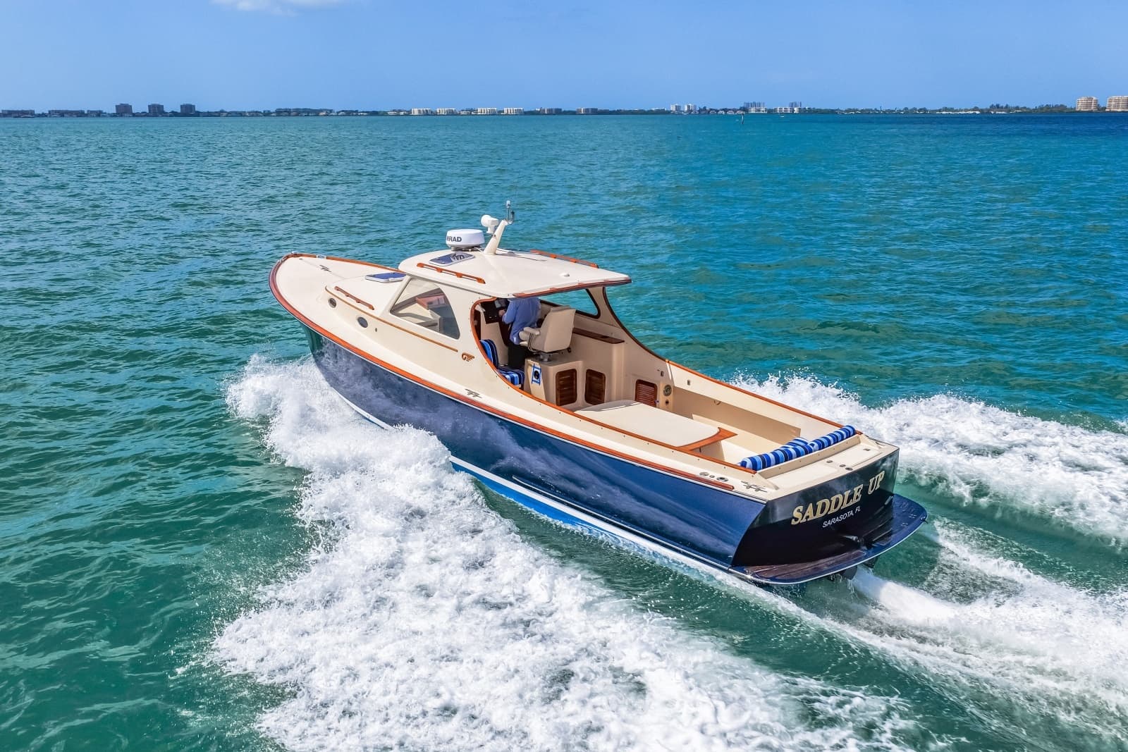 1998 36 Hinckley Picnic Boat Running Shot
