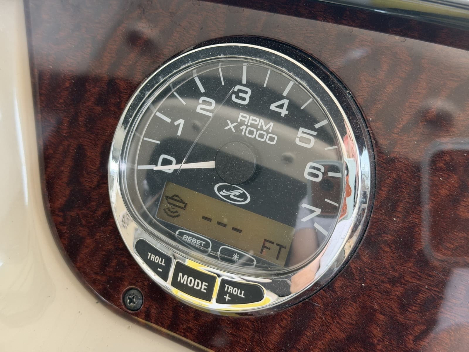 2009 Sea Ray 270 Sundancer