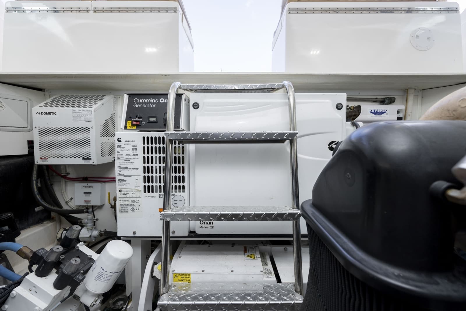 2019 Albemarle 410 Express Fisherman