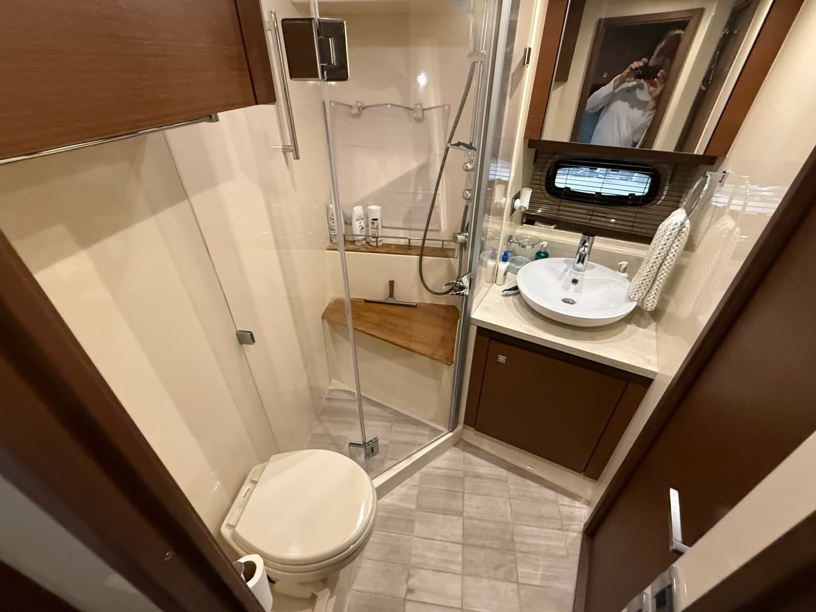 2016 Sea Ray 510 SUNDANCER