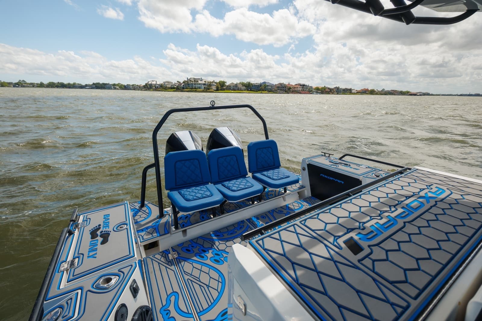 2019 Axopar 37 Sun Top