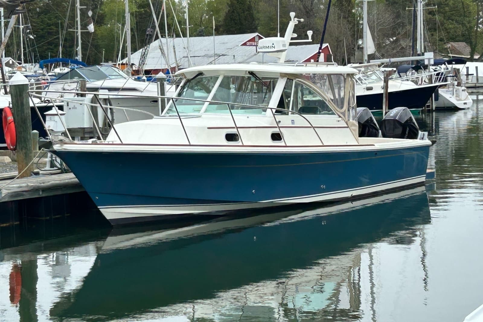 2020 Hunt Yachts Surfhunter 32