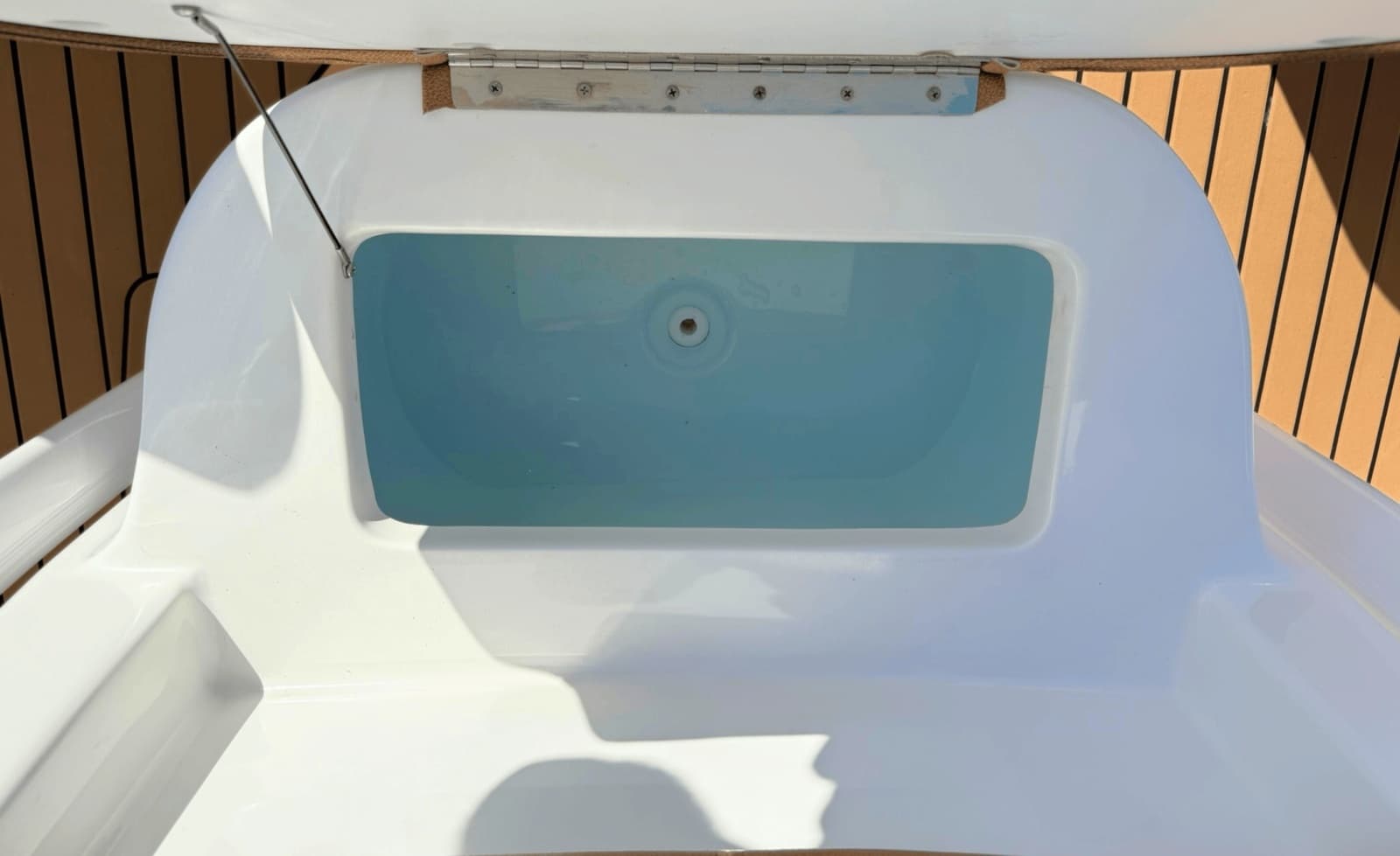 2021 Sea Hunt Ultra 229