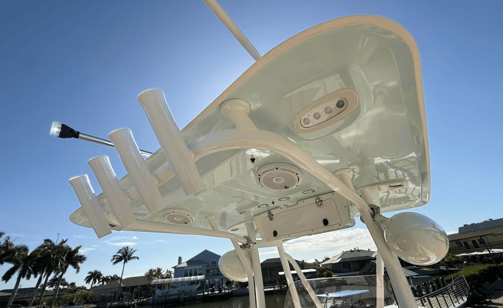 2021 Sea Hunt Ultra 229