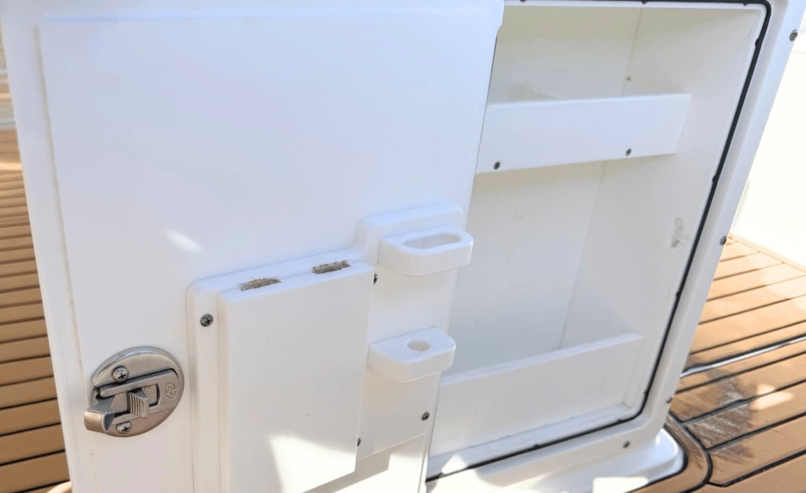 2021 Sea Hunt Ultra 229