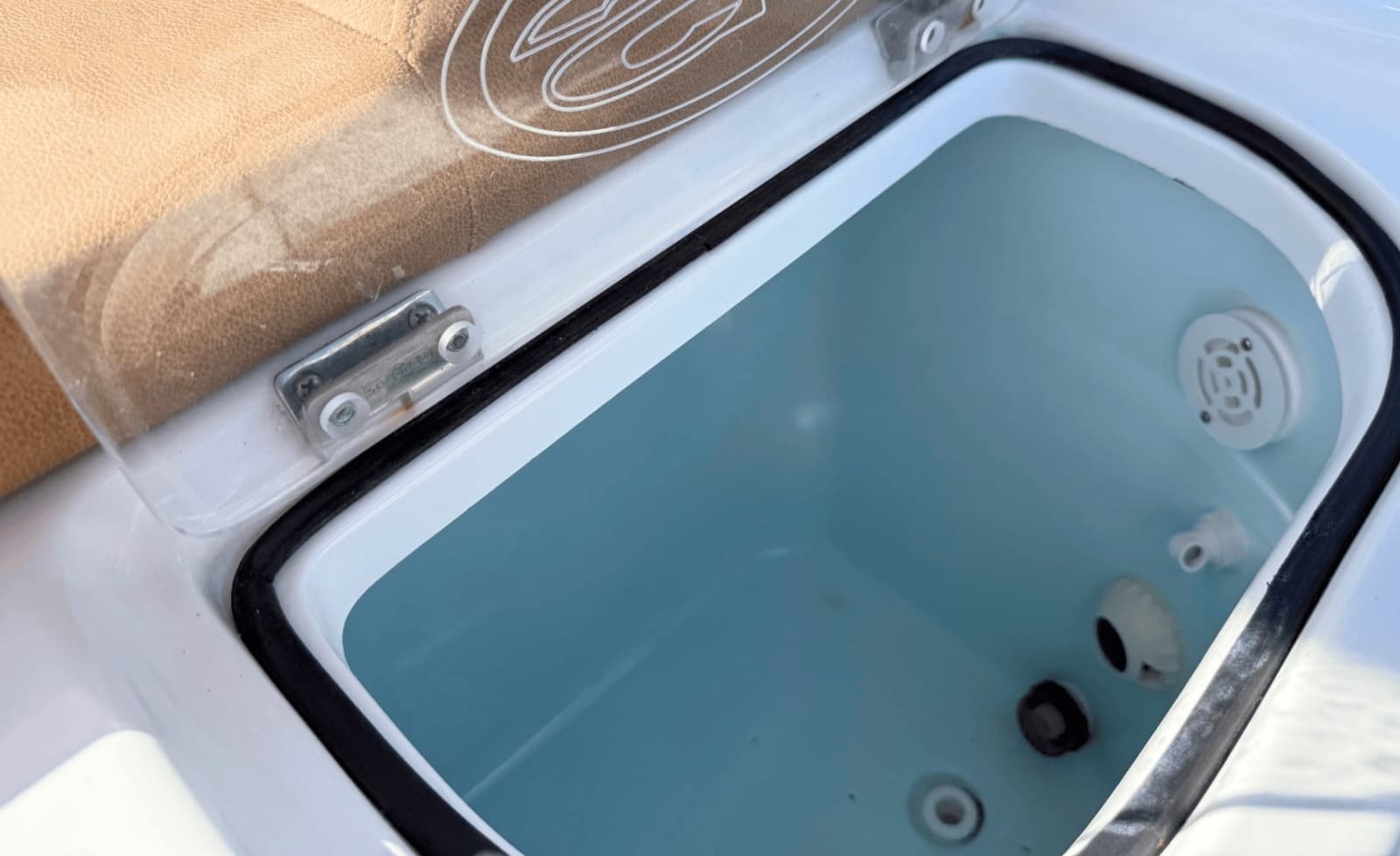 2021 Sea Hunt Ultra 229