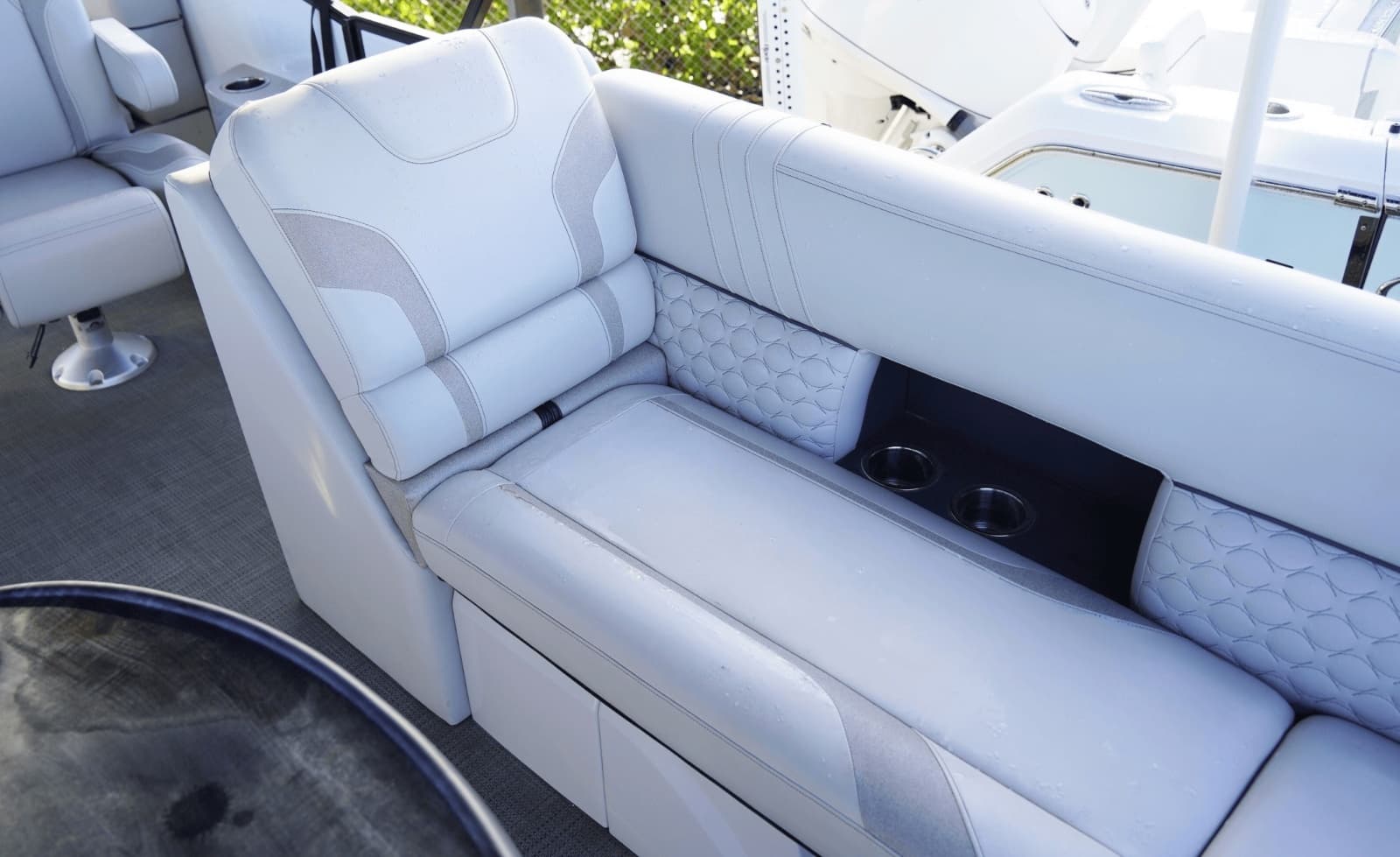 2023 Crest 230 Caribbean LX