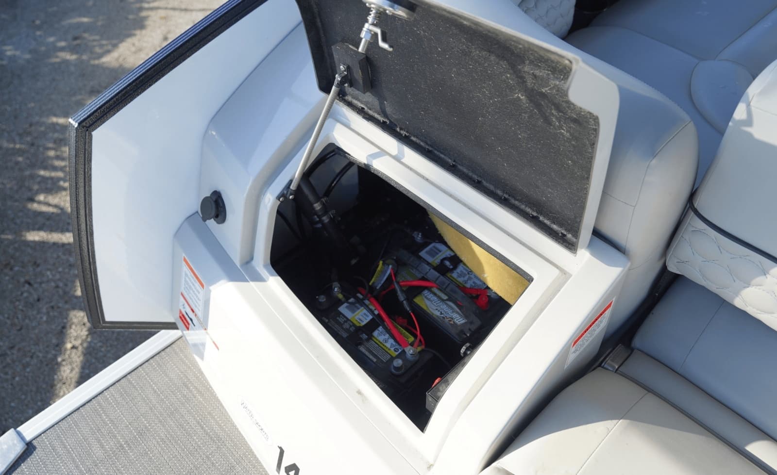 2023 Crest 230 Caribbean LX