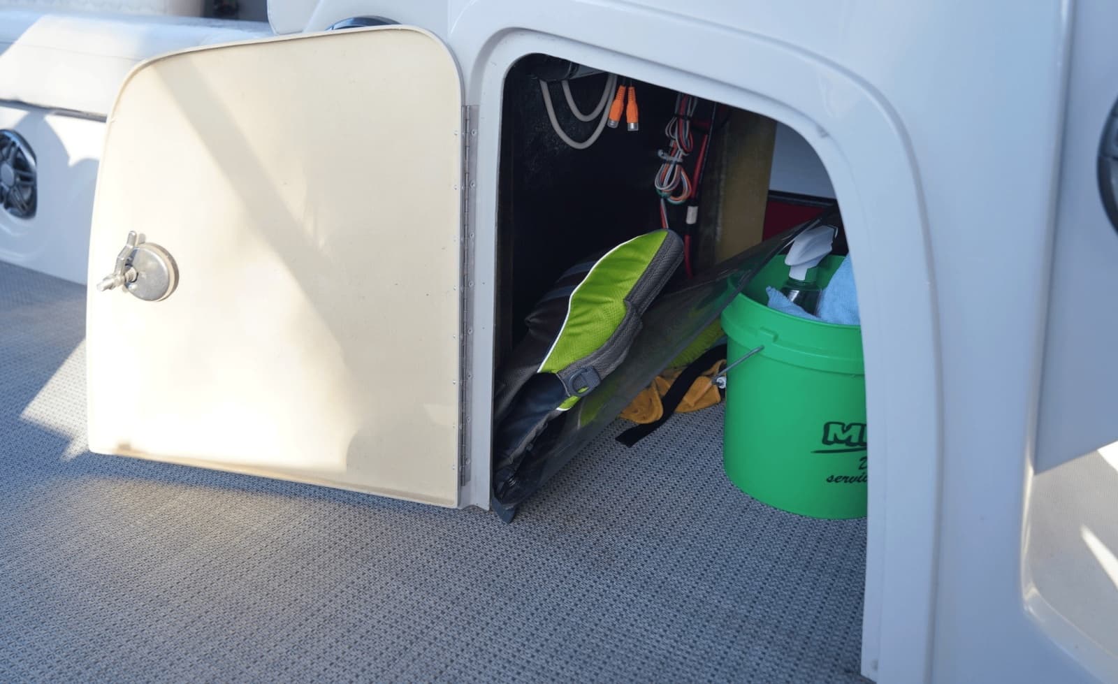 2023 Crest 230 Caribbean LX