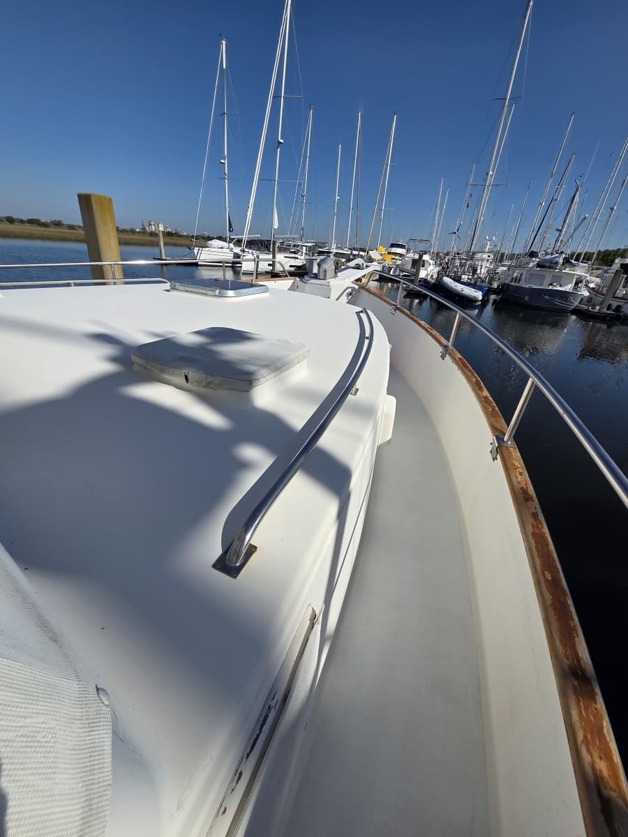 1989 Grand Banks Classic 46
