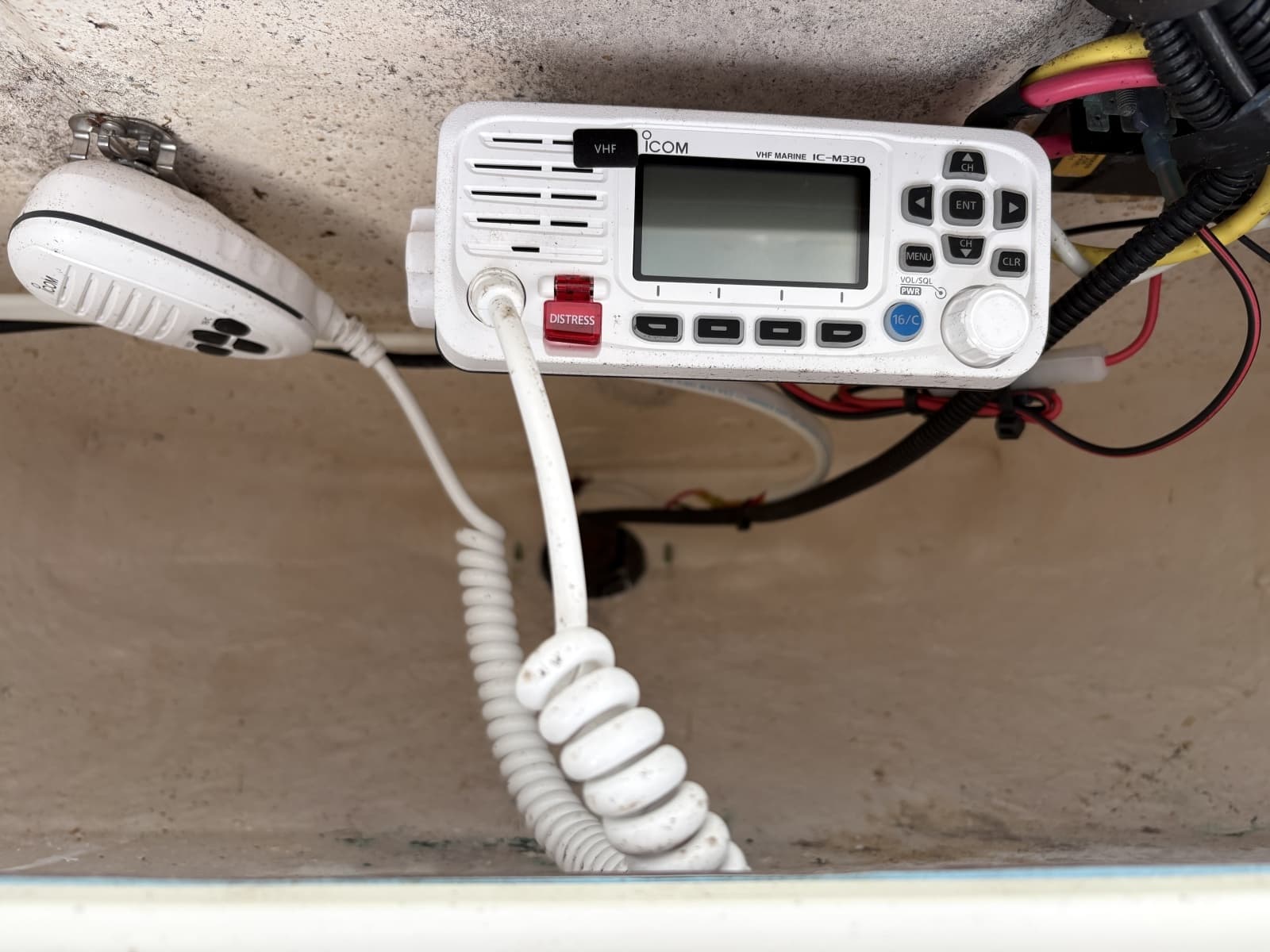 2018 Sea Hunt 225 Ultra