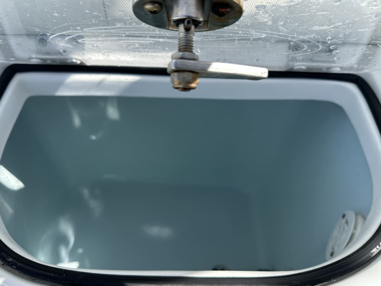 2018 Sea Hunt 225 Ultra