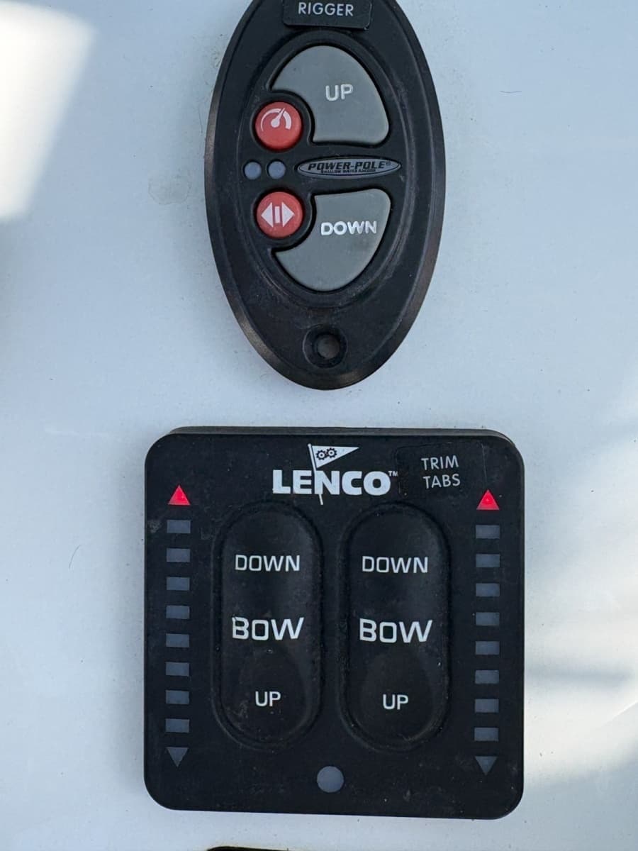 2018 Sea Hunt 225 Ultra