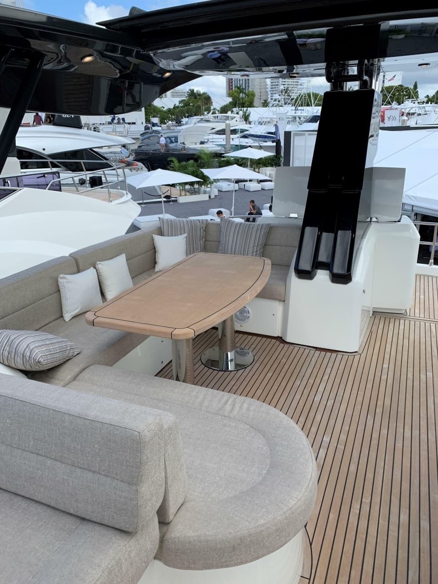 2018 Monte Carlo Yachts MCY 65