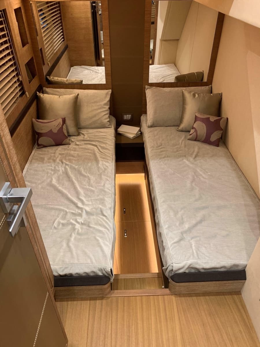 2018 Monte Carlo Yachts MCY 65