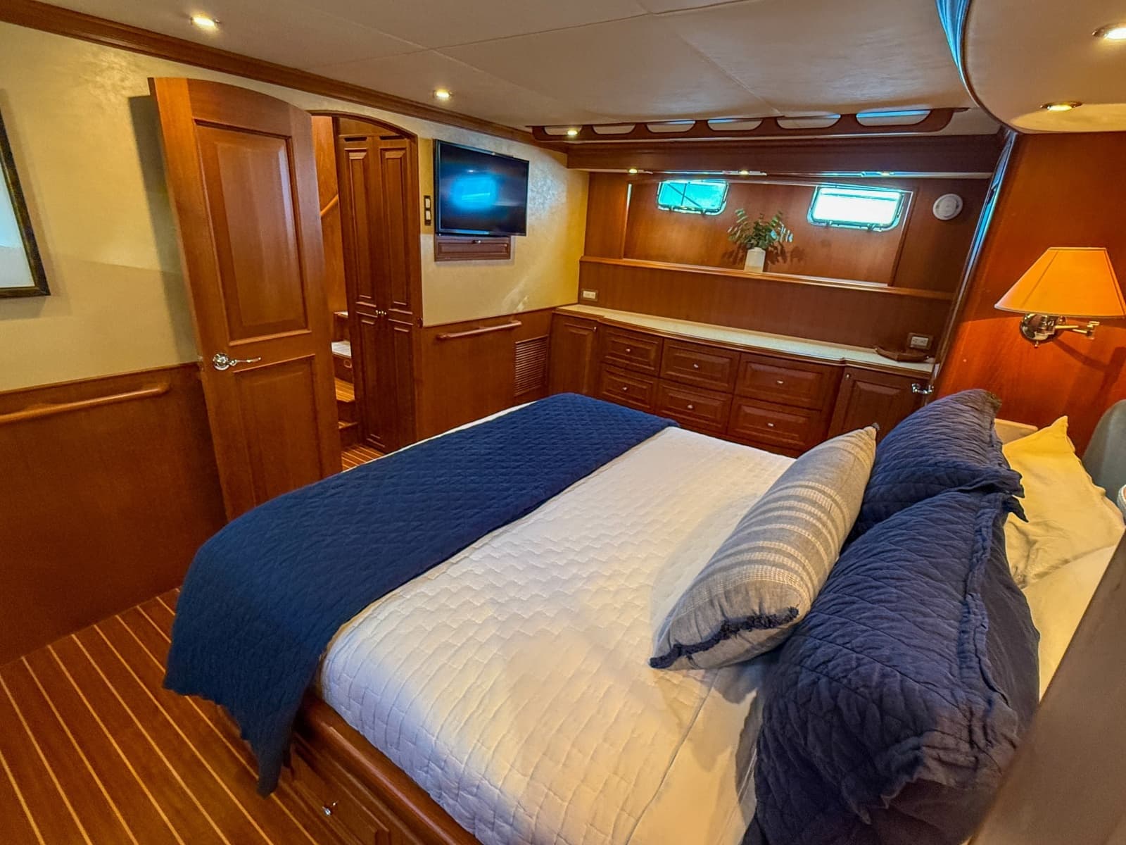 2003 Grand Banks 64 Aleutian RP