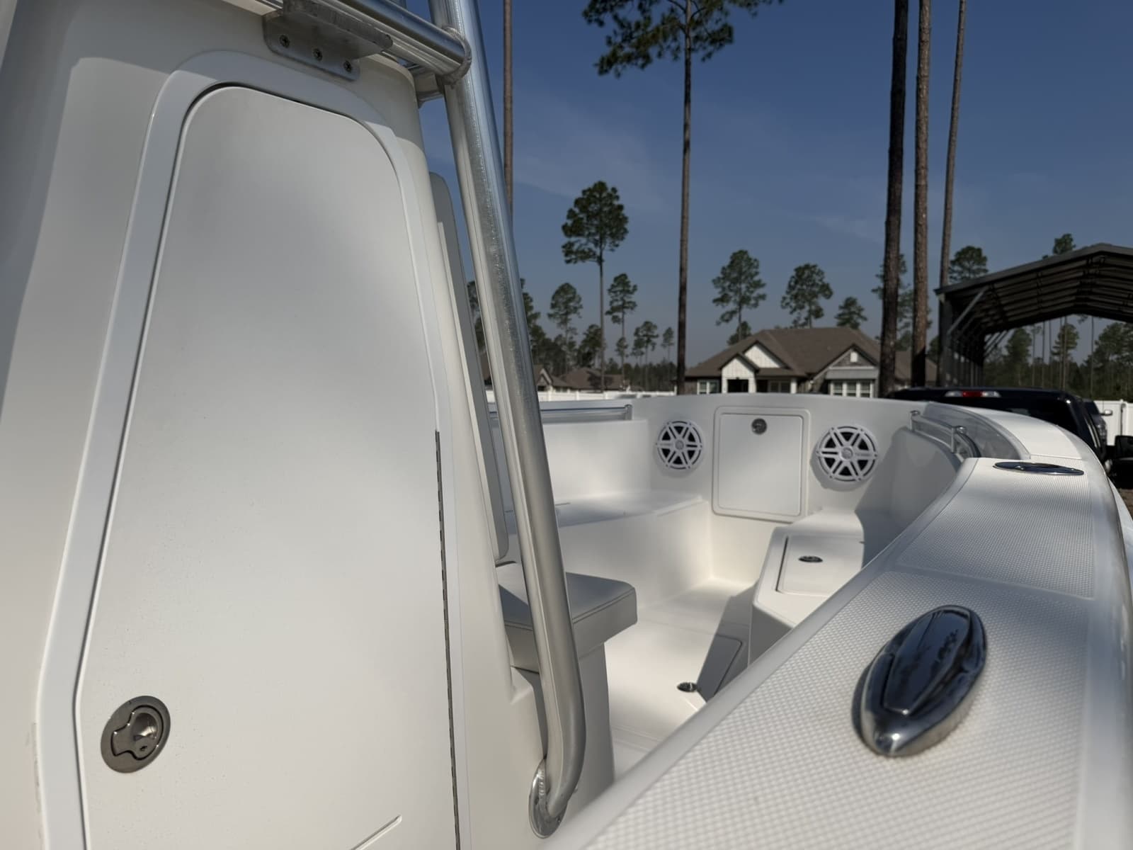 2019 Reef Runner 230XS