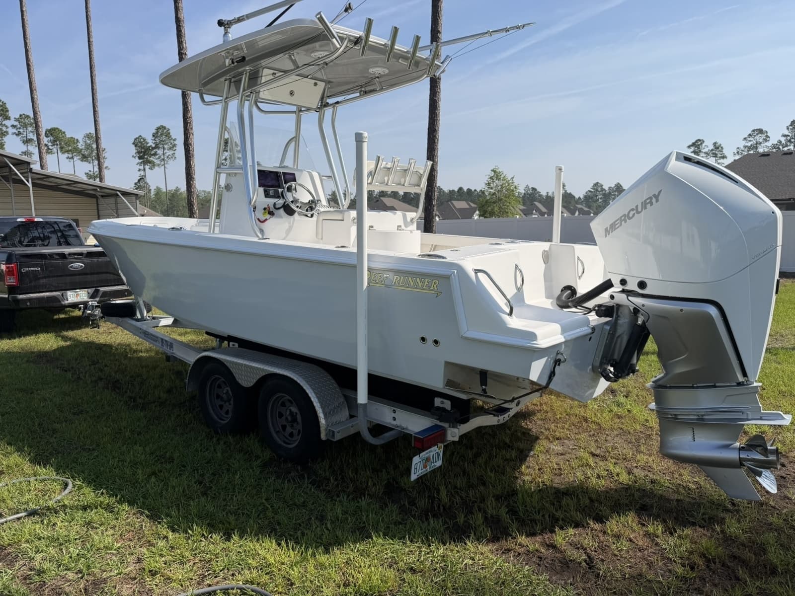 2019 Reef Runner 230XS