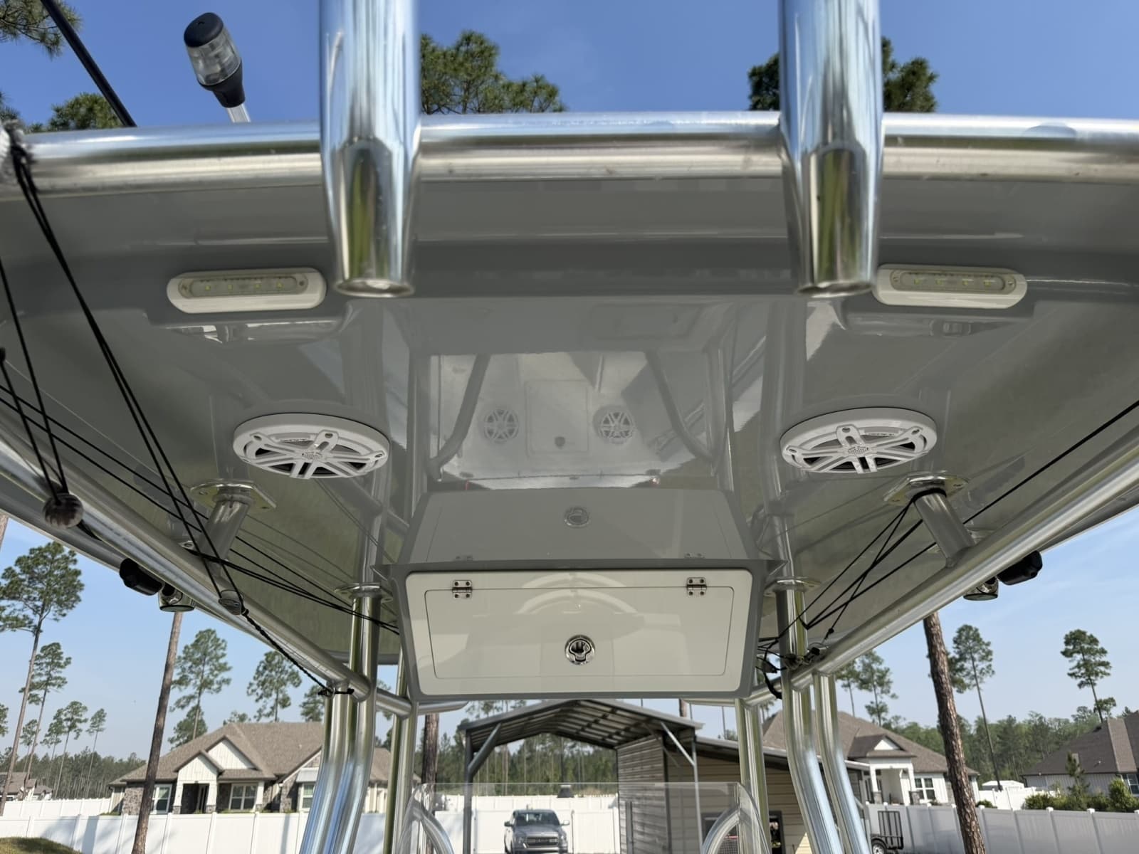 2019 Reef Runner 230XS