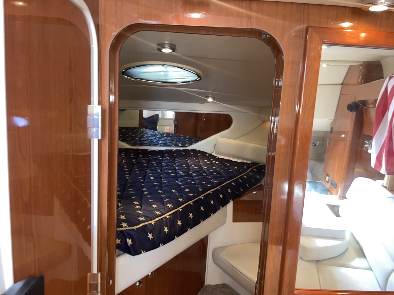 2005 Regal 3560 Express