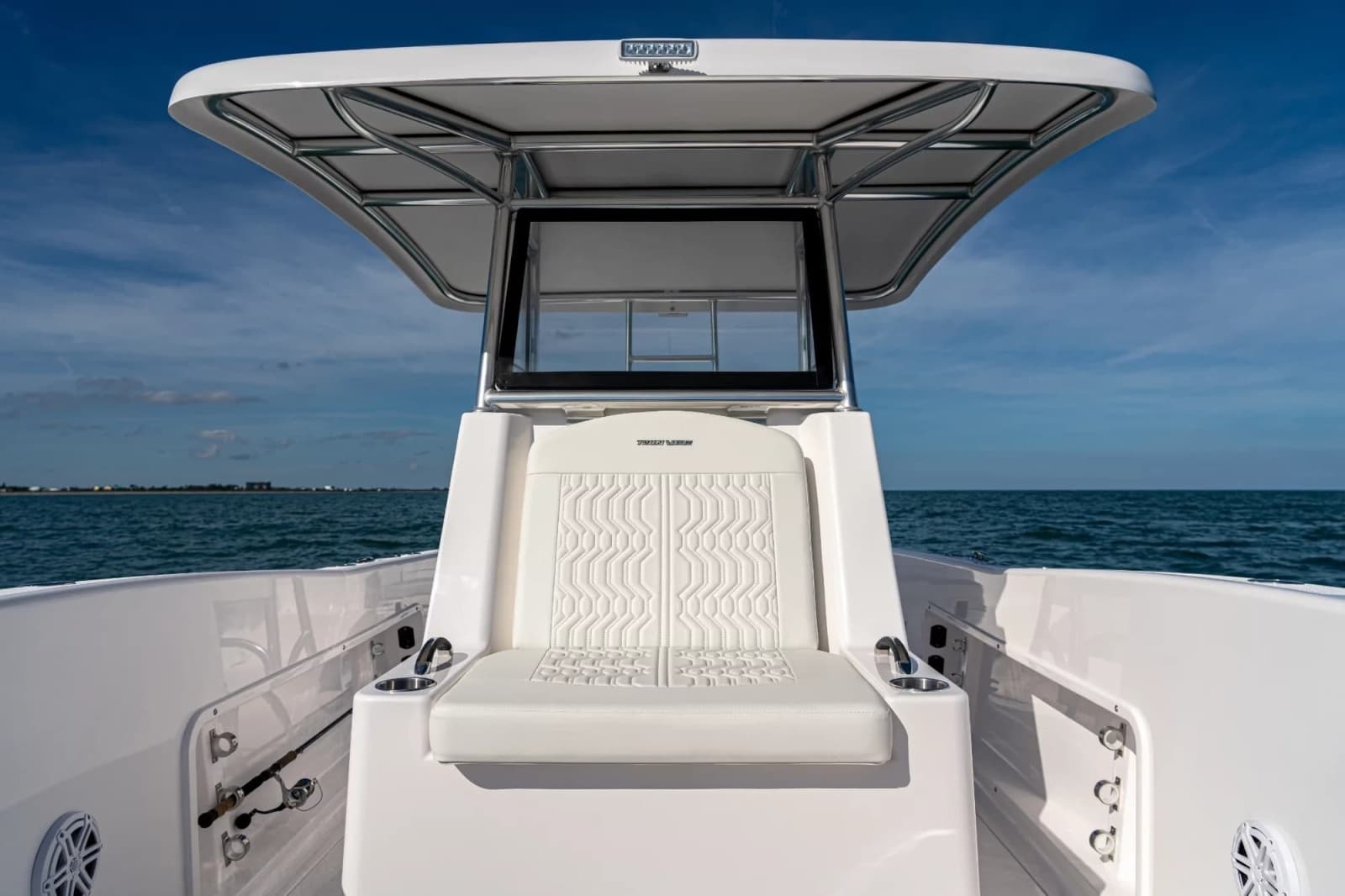 2026 Twin Vee 260 STX CC