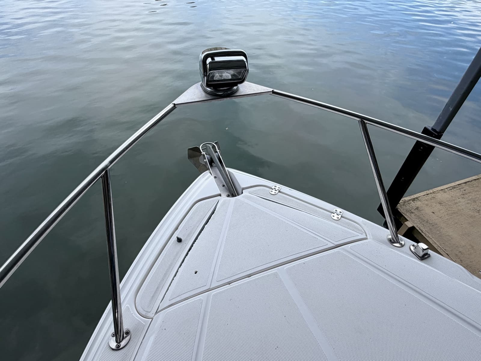 2008 Rinker 280 Express Cruiser