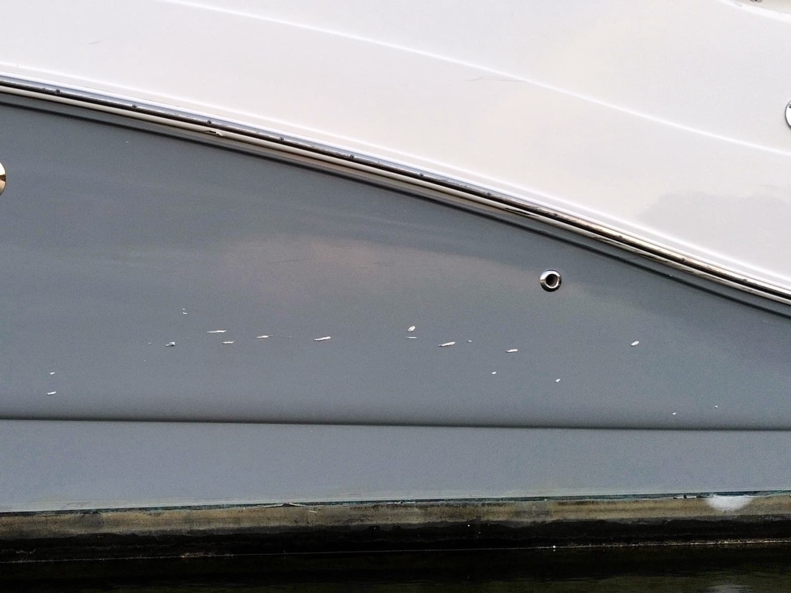 2008 Rinker 280 Express Cruiser