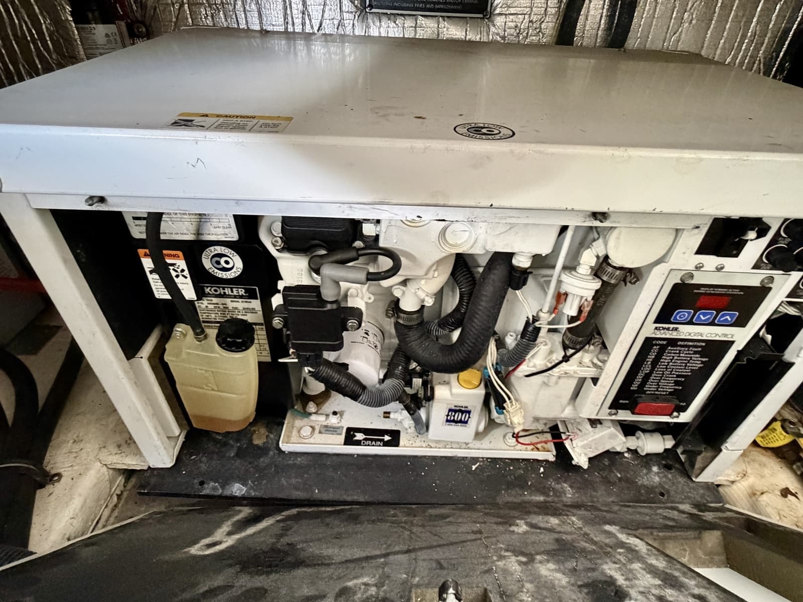 2008 Rinker 280 Express Cruiser