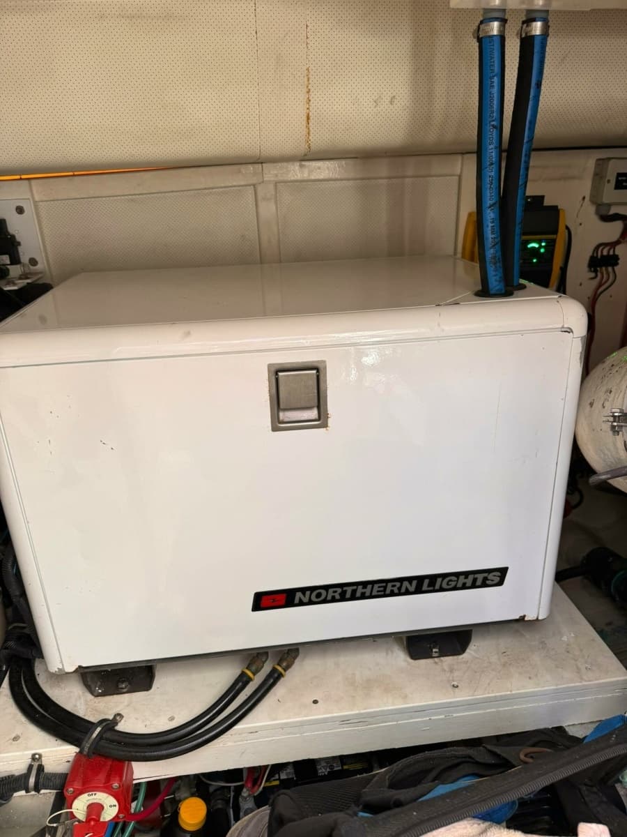 1999 Grand Banks Yachts 