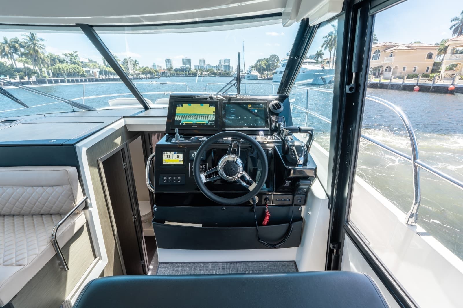 2024 Jeanneau NC 1295 Fly