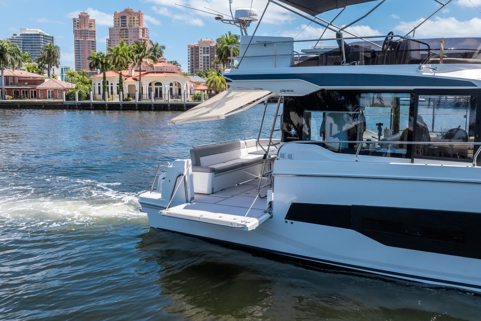 2024 Jeanneau NC 1295 Fly