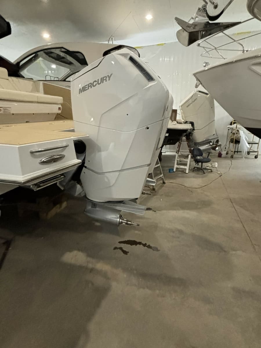 2024 Cruisers Yachts 42 GLS OB
