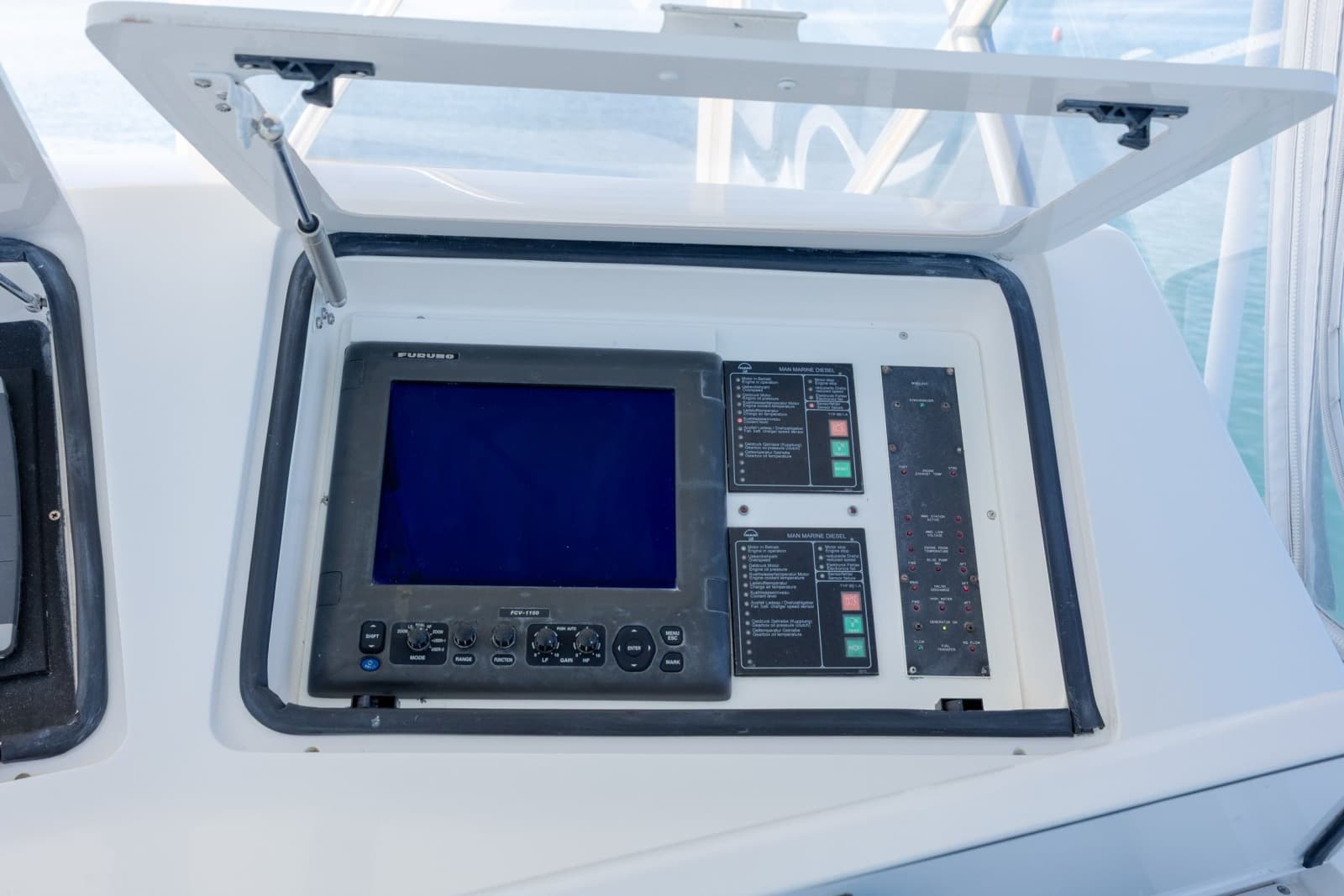 2000 Viking 55 Convertible