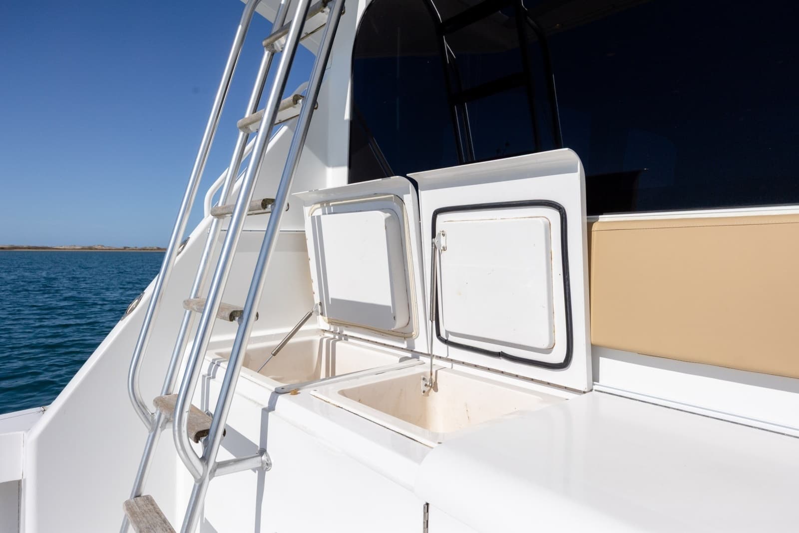 2000 Viking 55 Convertible