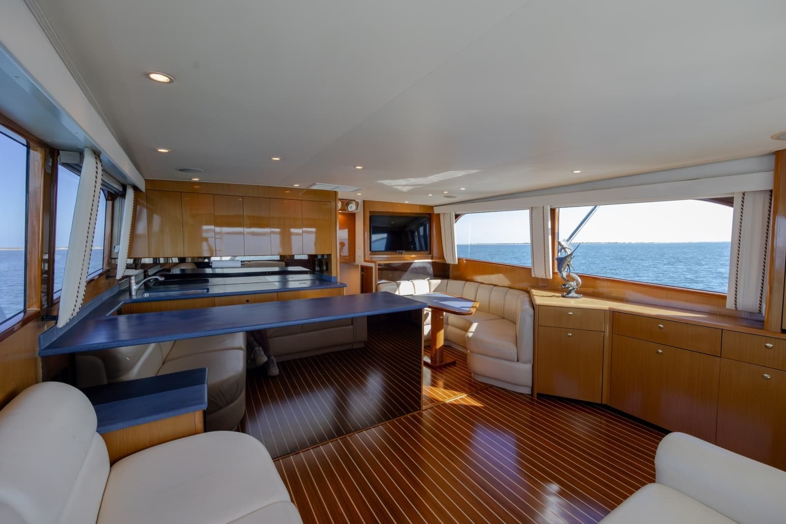 2000 Viking 55 Convertible